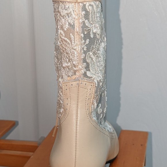 Oak Tree Farms Cream Wedding Boots - Picture 3 of 4